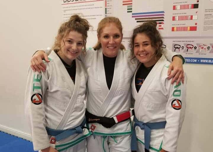 Women’s BJJ training at Gracie United